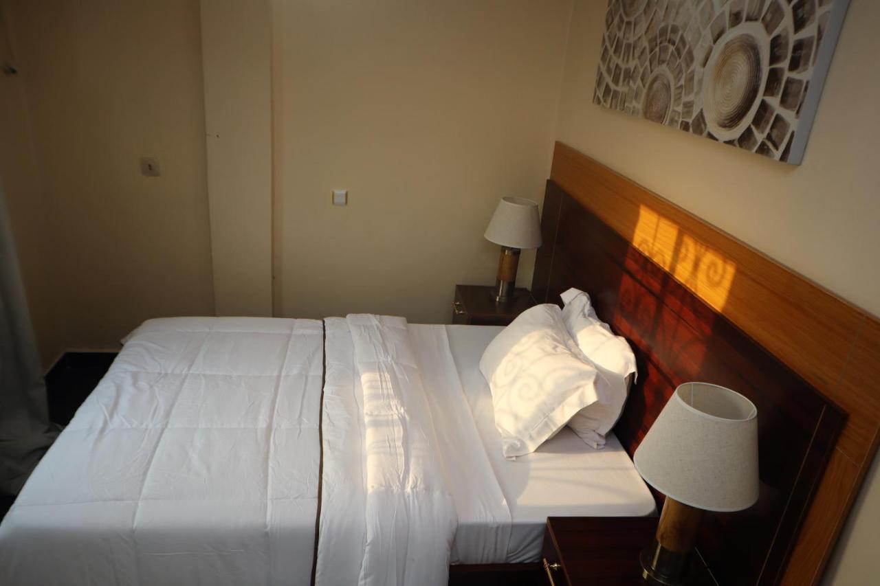 Yaoundé Residence L'Ecrin מראה חיצוני תמונה