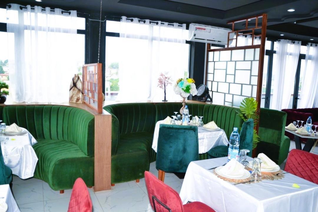 Yaoundé Residence L'Ecrin מראה חיצוני תמונה